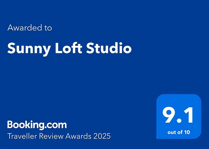 Sunny Loft Studio